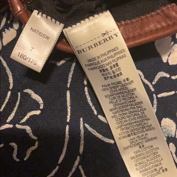 Burberry Gloves - Picture 5 of 8